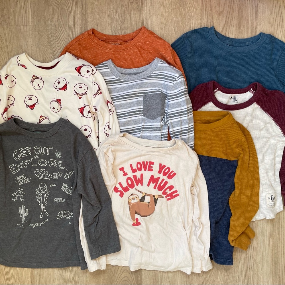 Bundle of (8) Boys Long Sleeve Shirts in 4T